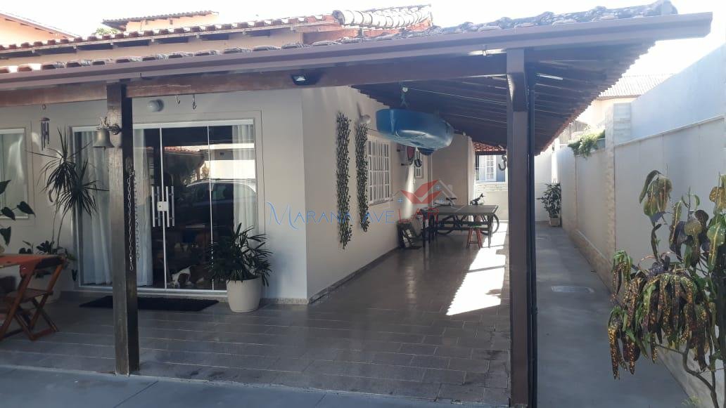 Casa 4 ou + QUARTOS